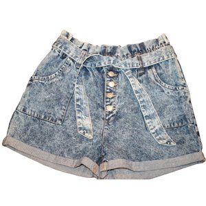 2/$30  🏷 Aero Paperbag Jean Shorts Size M BNWT
